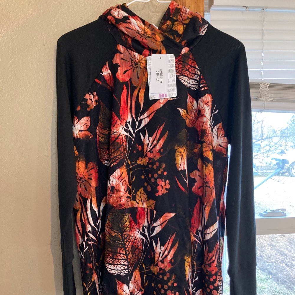 NWT Lularoe Amber